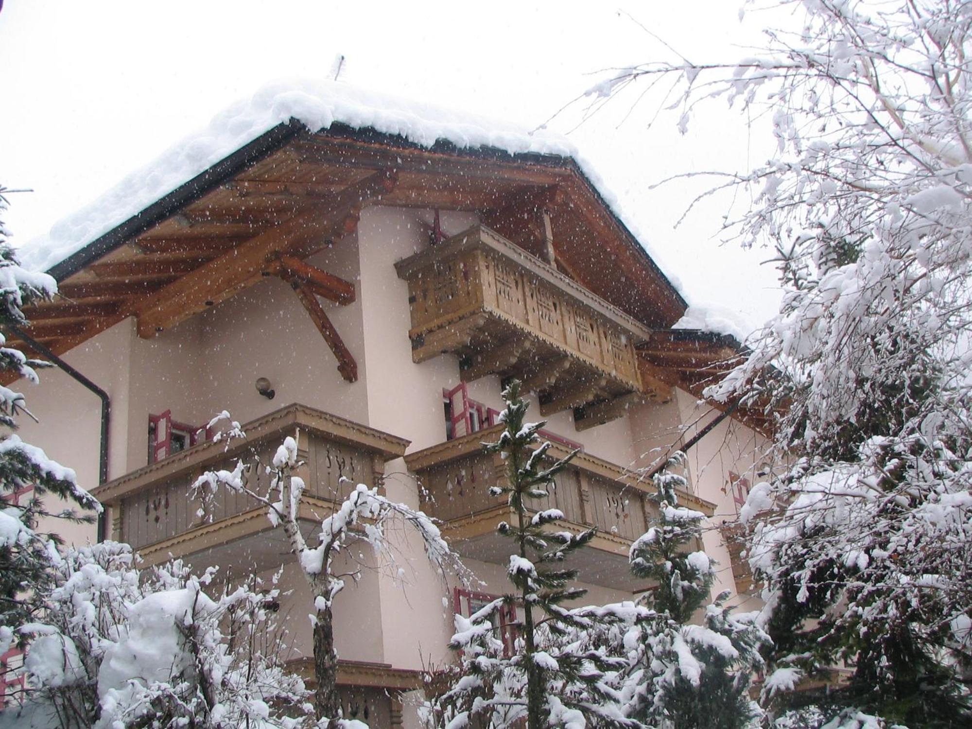 Villa Mirabell 卡瓦莱塞 外观 照片
